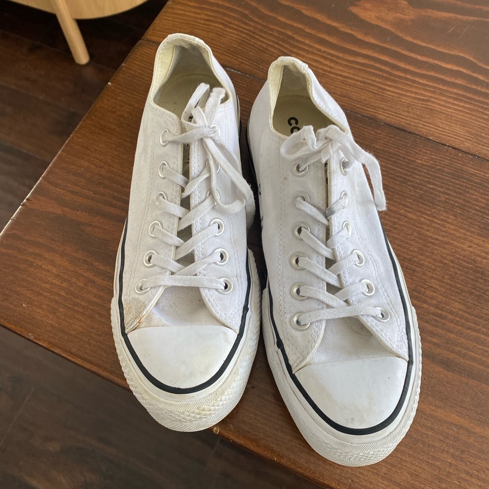 Platform white converse. Good used condition